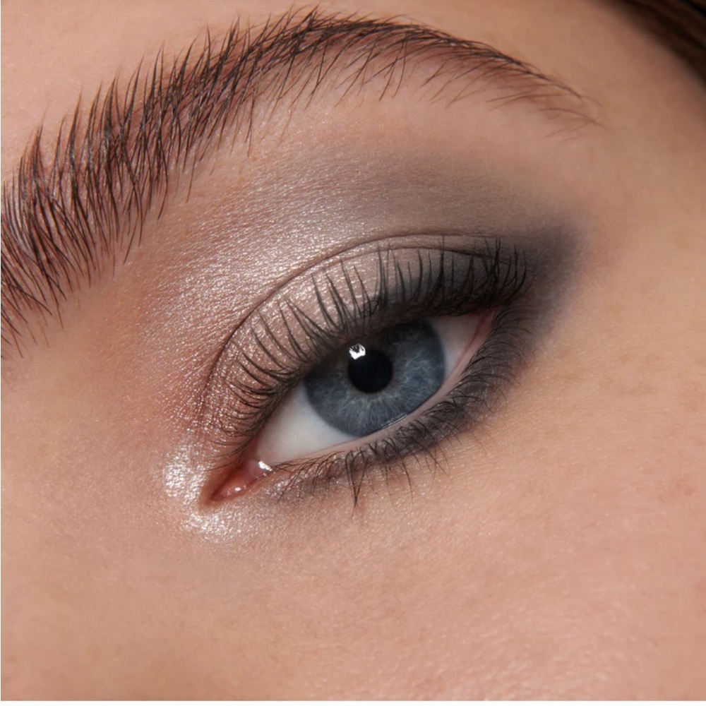 Lisa Eldridge ‘VEGA’ Eyeshadow Palette NIB - Picture 5 of 8